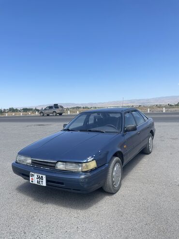 мустанк машина: Mazda 626: 1990 г., 2 л, Механика, Бензин, Хетчбек