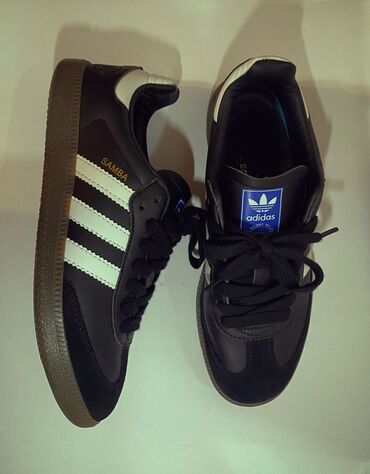 adidas samba: Adidas samba 3Aclass Size/Olcu: 40-41 Color/Reng: Black/Gara 1 defe