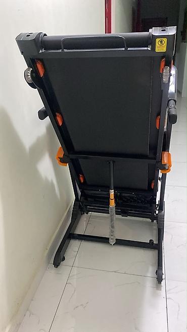 radio usb bluetooth: Qaçış trenajoru – “SPORT” model - Elektron idarə paneli: iri LCD — 2