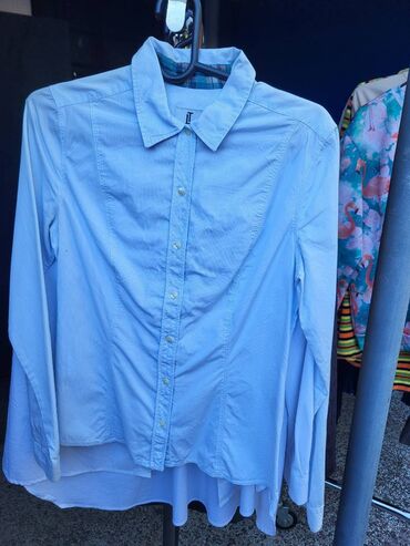 bijela bluza: M (EU 38), Single-colored, color - Light blue