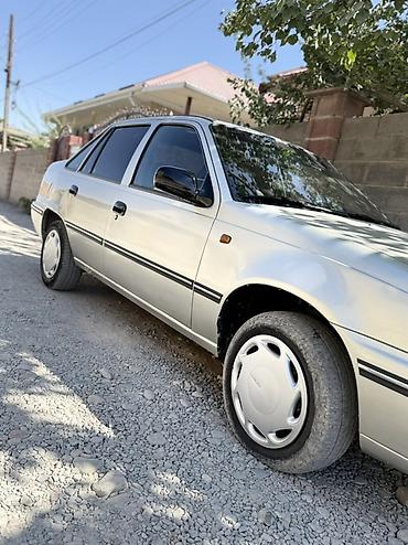 неки: Daewoo Nexia: 2007 г., Седан — 3