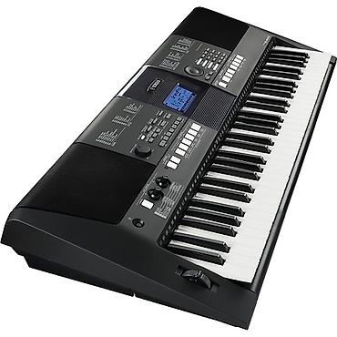 Синтезаторы: Синтезатор Yamaha (серия PSR) - Клавиатура: 61 полноразмерная клавиша — 3