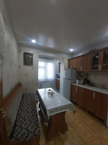 qebelede ev satilir: Bakı, 4 otaqlı, Köhnə tikili, 85 kv. m — 6