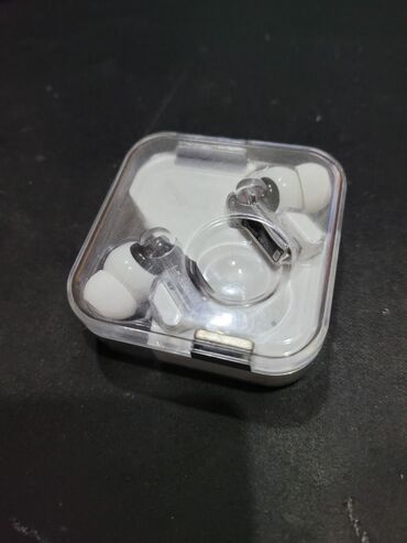 naushniki xiaomi mi in ear headphones pro: Nothing Ear (1) / Белые Наушники в хорошем состоянии, крышки на левом