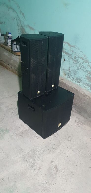 Микрофоны: Колонка, Тип - Акустическая, цвет - Черный