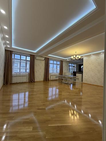seki emlak: 3 otaqlı, Yeni tikili, 148 kv. m — 1