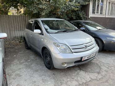 мерс124 ош: Toyota ist: 2003 г., 1.5 л, Автомат, Бензин, Хетчбек