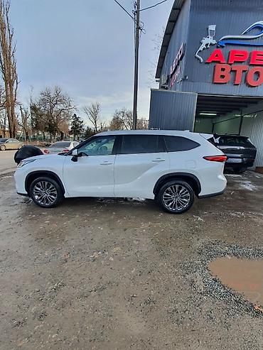 Toyota: Toyota Highlander: 2025 г., 2 л, Автомат, Бензин, Кроссовер — 4