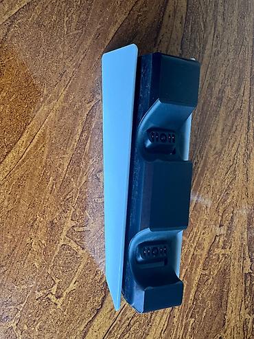 PS5 (Sony PlayStation 5): PS5 Slim Disc Edition (1TB) 2 orijinal DualSense pult DualSense şarj — 8