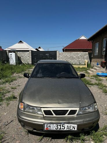 corolla runx: Daewoo Nexia: 2000 г., 1.5 л, Механика, Бензин, Седан