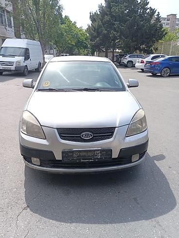 Kia: Kia Rio: 1.5 l | 2008 il Hetçbek — 1