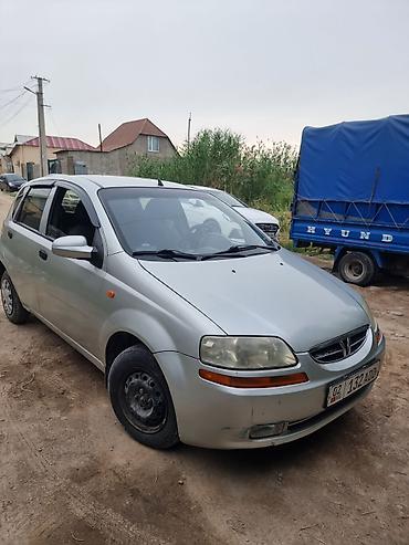 e6 3: Chevrolet Kalos: 2002 г., 1.5 л, Автомат, Бензин, Хэтчбэк — 2