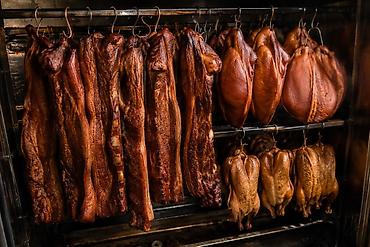 копчения рыбы: Готовый бизнес Копчения Мясо Курицы Рыба Ассорти - Традиционное — 1
