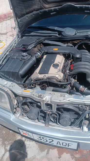 спринтер манипулятор: Mercedes-Benz : 1997 г., 2.8 л, Автомат, Бензин, Хэтчбэк