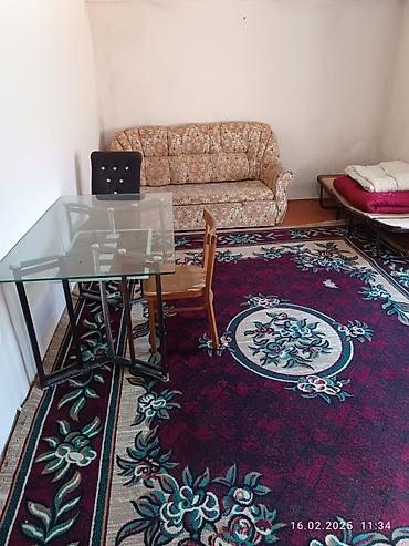 xankendi kiraye evler gunluk: Kirayə möbel və məişət texnikası ilə təmin olunan 1 otaqlı həyət evi — 1