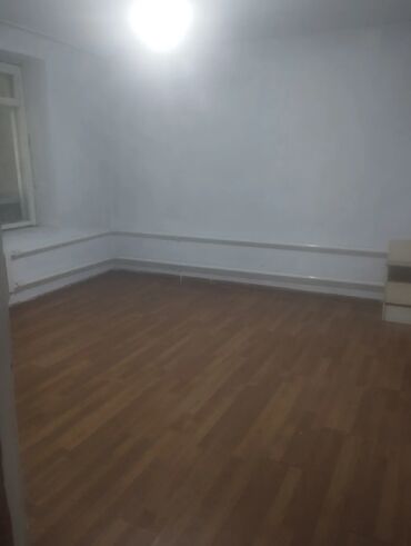 с участком: 100 м², 4 комнаты, Утепленный, Забор, огорожен