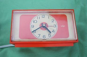 Satovi za kuću: KOLEKCIONARSKI -Dizajnerski sat/ Vtg budilnik WIGO i ESGE — 2