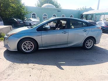 авто ярис: Toyota Prius: 2016 г., 1.8 л, Вариатор, Гибрид, Лифтбек — 3