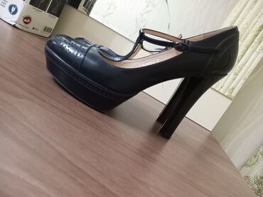 женские прозрачные туфли: Туфли, Размер: 38