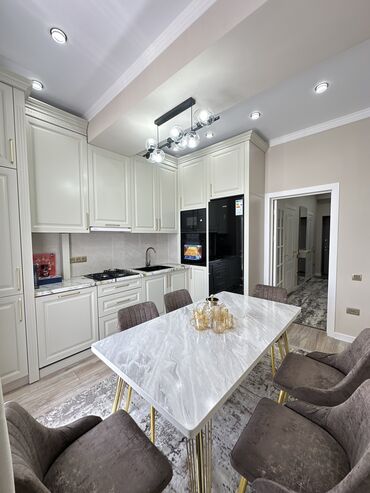 час день ночь: 2 комнаты, 70 м², Элитка, 8 этаж, Дизайнерский ремонт
