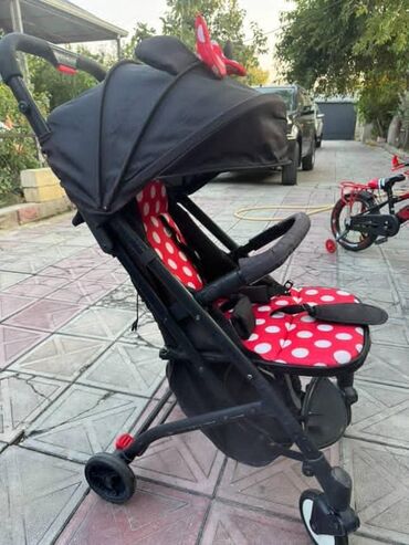 Gəzinti arabaları: Milana….Kaleska qiymeti 35man tecili satilir iwlek veziyyetdedi