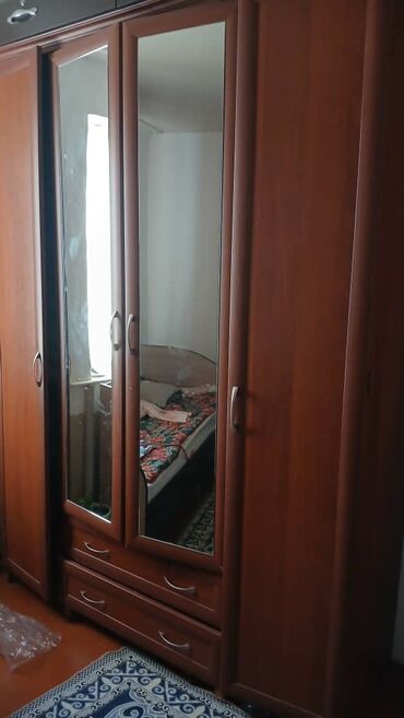шифонеры токмок: Советский калын ото бышык качествадагы шкафтар сатылат эконо 20мин