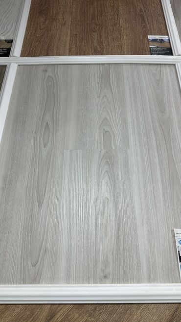 Laminat: Laminat döşəmə panelləri – müxtəlif ağac teksturalı dizaynlar Məhsul — 37