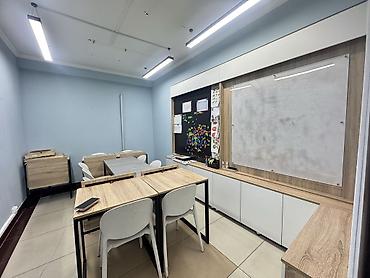 Аренда помещений свободного назначения: Сдается офис Исанова Рыскулова 200м2 7 кабинетов Сдается на — 17