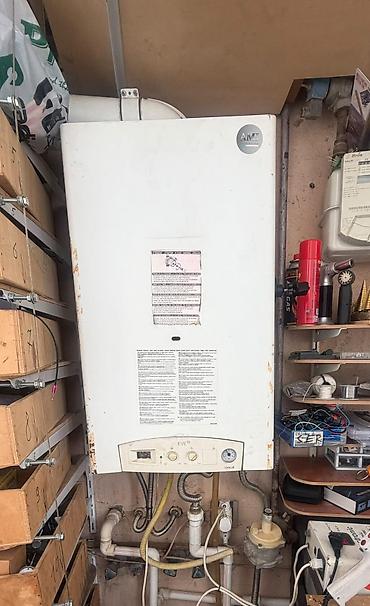 mini ups 12v: Kombi 24 luk islekdi,ustden cixmadi Sokuludu,yerinde detal deyisimi — 1