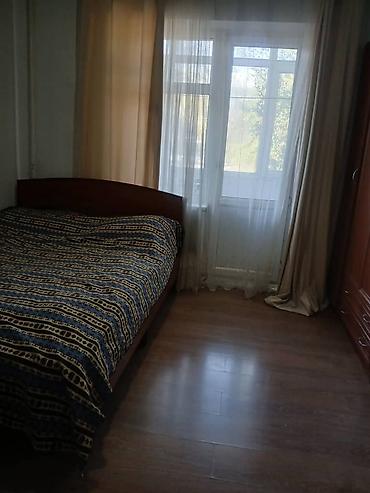 продается 1 комнатные квартира сушилка: Продаётся двухкомнатная квартира. в городе Токмак рядом университет — 6