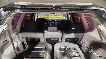 жена: Toyota Avensis Verso: 2001 г., 2 л, Механика, Дизель, Минивэн — 5