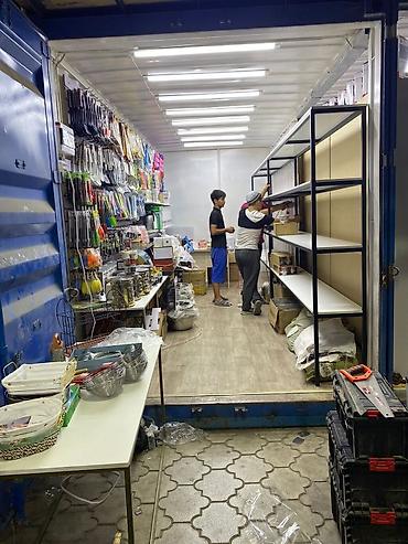 Витрины: Витрина Для телефонов и их аксессуаров, Лофт, 200 см * 180 см * 35 см, Новый — 12