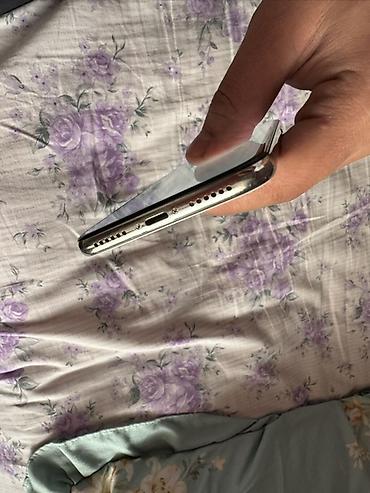 Apple iPhone: IPhone X, 64 ГБ, Серебристый — 9