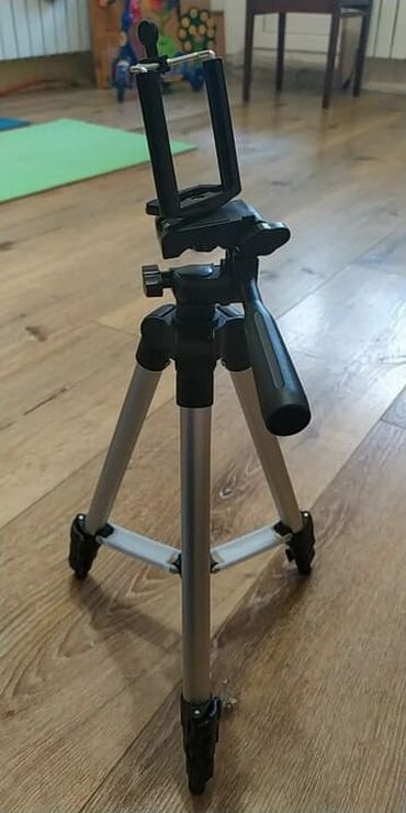 Ostali foto- i video-aksesoari: Tripod 105cm, Torba + Držač za Telefon Tripod (stativ) za — 9