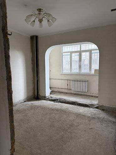 4 к кв: 3 комнаты, 85 м², 106 серия, 1 этаж, Требуется ремонт — 4