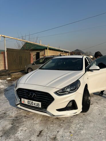 купить машину шевроле: Hyundai Sonata: 2017 г., 0.2 л, Автоматические, Газ, Седан