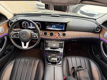 Mercedes-Benz: Mercedes-Benz E-Class: 2020 г. — 24