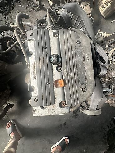 Двигатель Honda K 20 рядный 4‑цилиндровый бензиновый SOHC. Крышка ГБЦ