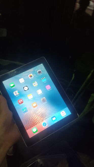 ipad 9th generation price kyrgyzstan: Планшет, Apple, память 32 ГБ, 9" - 10", 3G, Б/у, Классический цвет - Серый