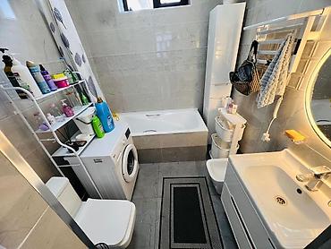 Долгосрочная аренда домов: 240 м², 6 комнат и более — 15