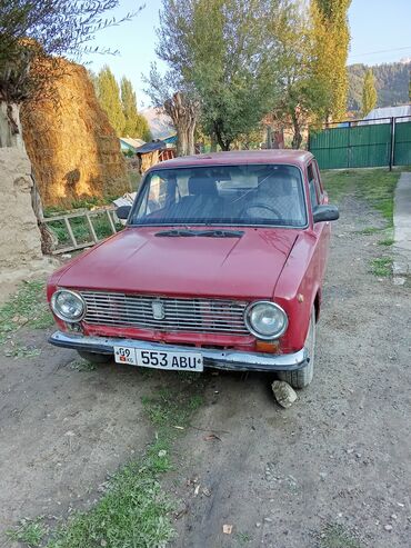 авто продажи: ВАЗ (ЛАДА) 2101: 1983 г., 0.3 - engine capacity л, Механика, Бензин, Седан