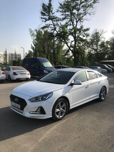 Hyundai: Hyundai Sonata: 2022 г., 2 л, Автомат, Газ, Седан