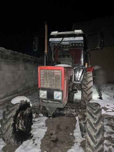 Тракторы МТЗ (Беларус): Модель: 82.1 экспортный, Б/у, 1994 г., С пресс-подборщиком — 1