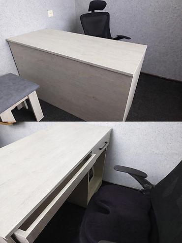 Ofis mebeli: Ofis üçün iş masası və oturacaq dəsti Minimalist dizayn, açıq ağac — 1