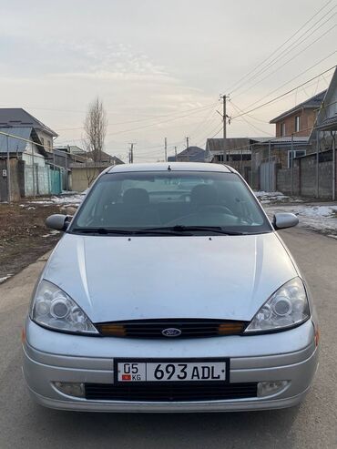 Ford: Ford Focus: 2000 г., 2 л, Автомат, Бензин, Седан