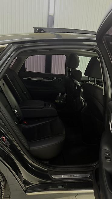тыко: Hyundai Grandeur: 2019 г., 2.4 л, Автомат, Гибрид, Седан — 5