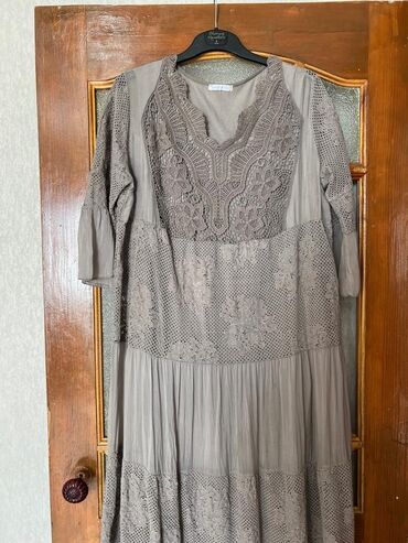 Вечерние платья: Продаю шикарное новое платье, привезено из Турции. Украшение и ажур — 23