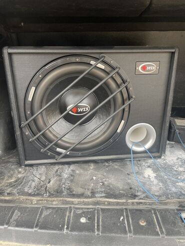 о интернет: Сабвуфер в корпусе для автомобиля. - Тип: активный/пассивный сабвуфер