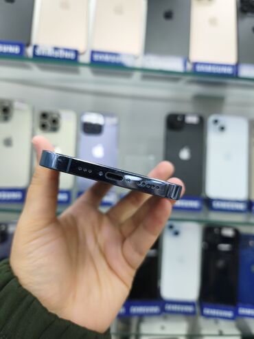 Apple iPhone: IPhone 13 Pro, 256 GB, Sierra Blue, Face ID — 3