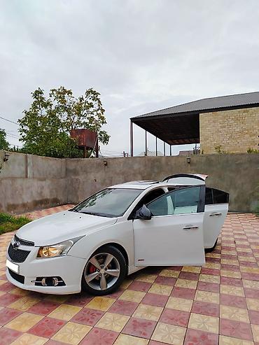 cobalt bar: Chevrolet Cruze: 1.4 l | 2014 il 210000 km Sedan — 1